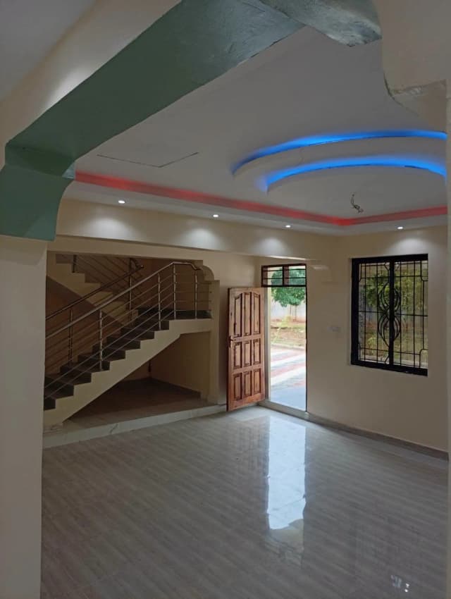 5 Bedroom Maisonette For Sale in Kikambala_2