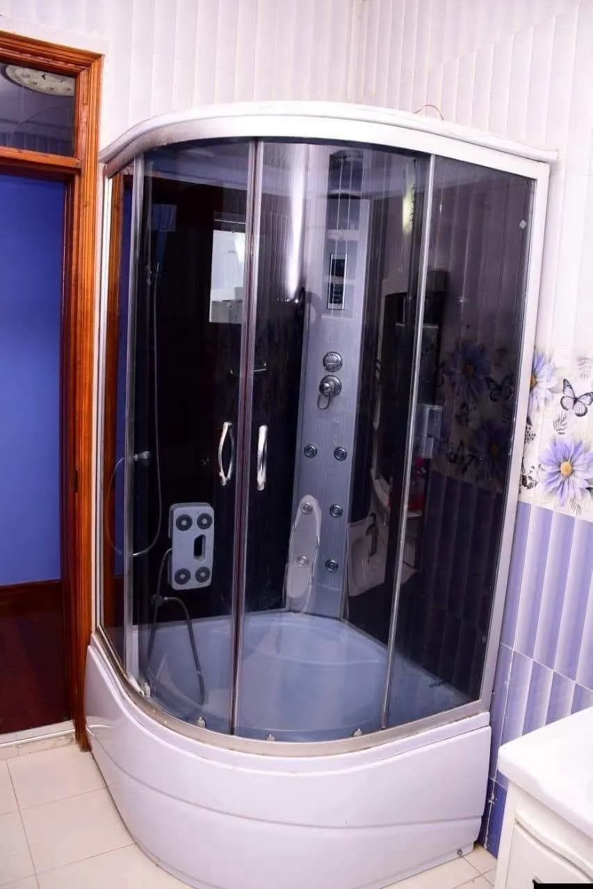 5 Bedroom Maisonette For Sale in Roasters, Thome Estate_5