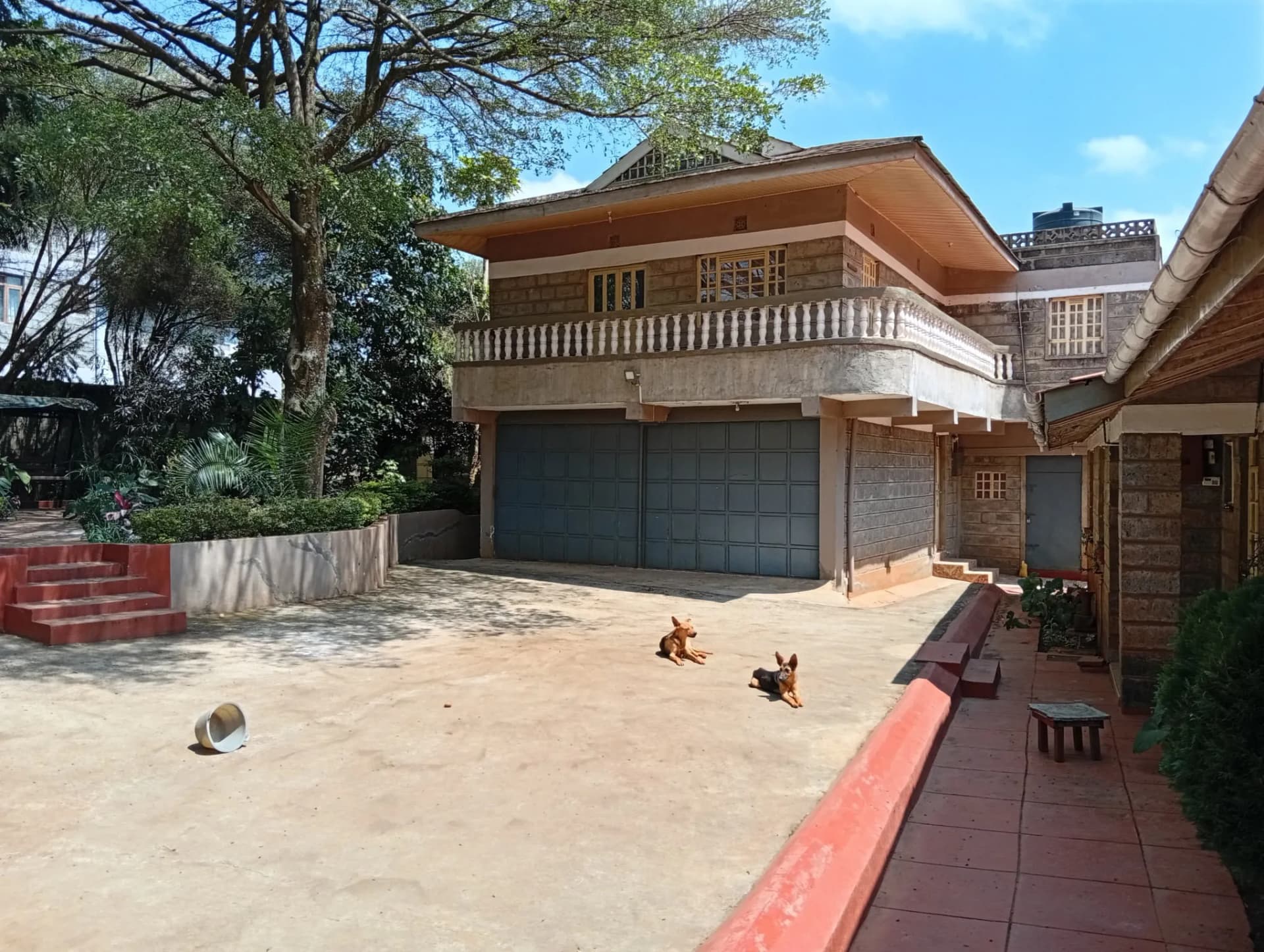 Elegant 4-Bedroom Maisonette + Self-Contained SQ To Let – Karen_3