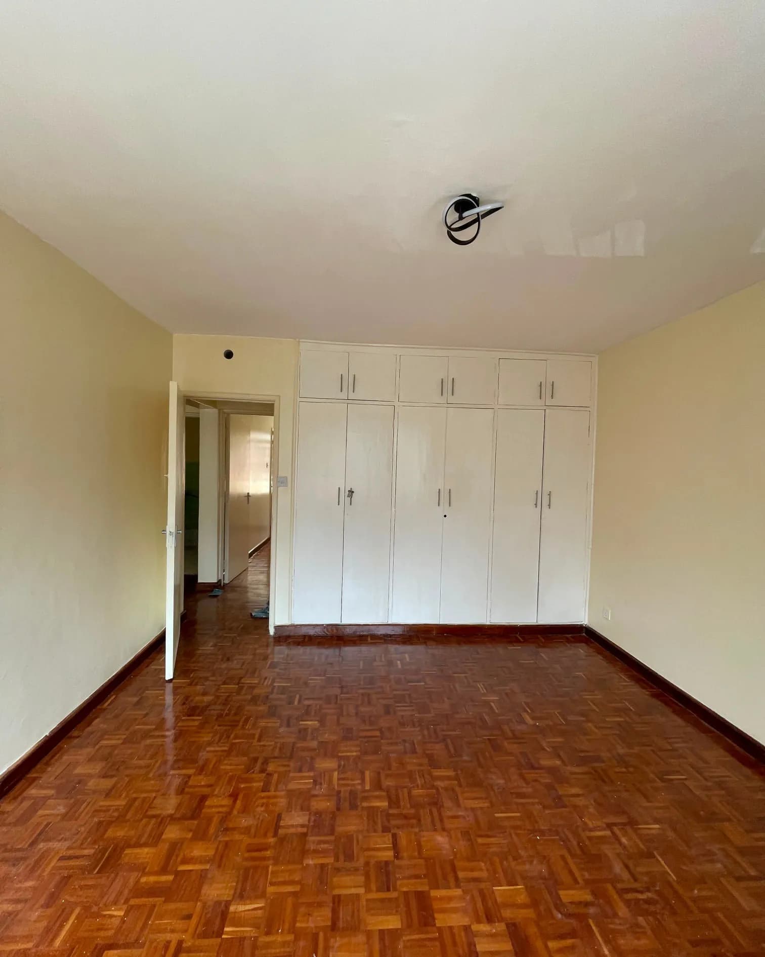 Newly Renovated 3-Bedroom Townhouse To Let – Kileleshwa_6