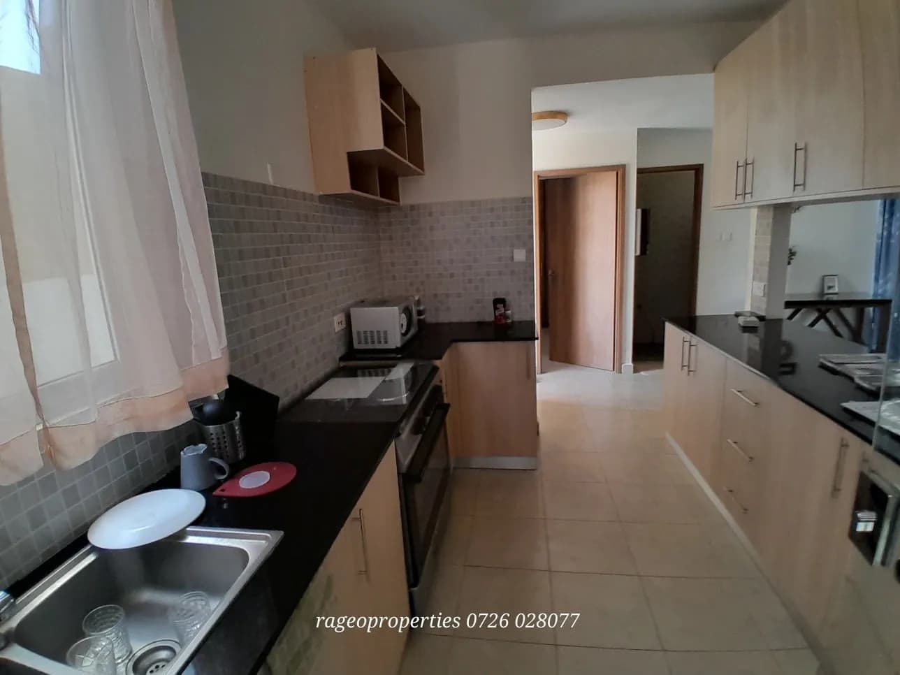 SPACIOUS 4-BEDROOM MAISONETTE + SQ TO LET – GATAKA RD_5
