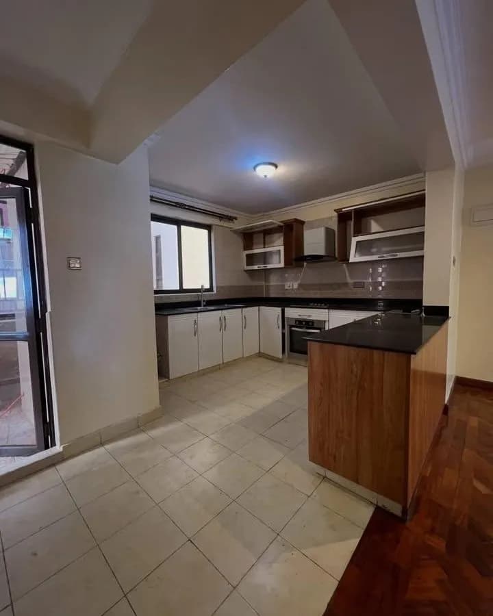 4 Bedroom Apartment/Flat For Rent in LAVINGTON_3