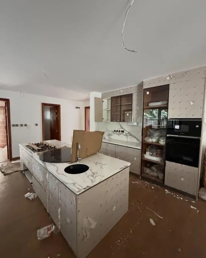 4 Bedroom Maisonette For Sale in Karen_7