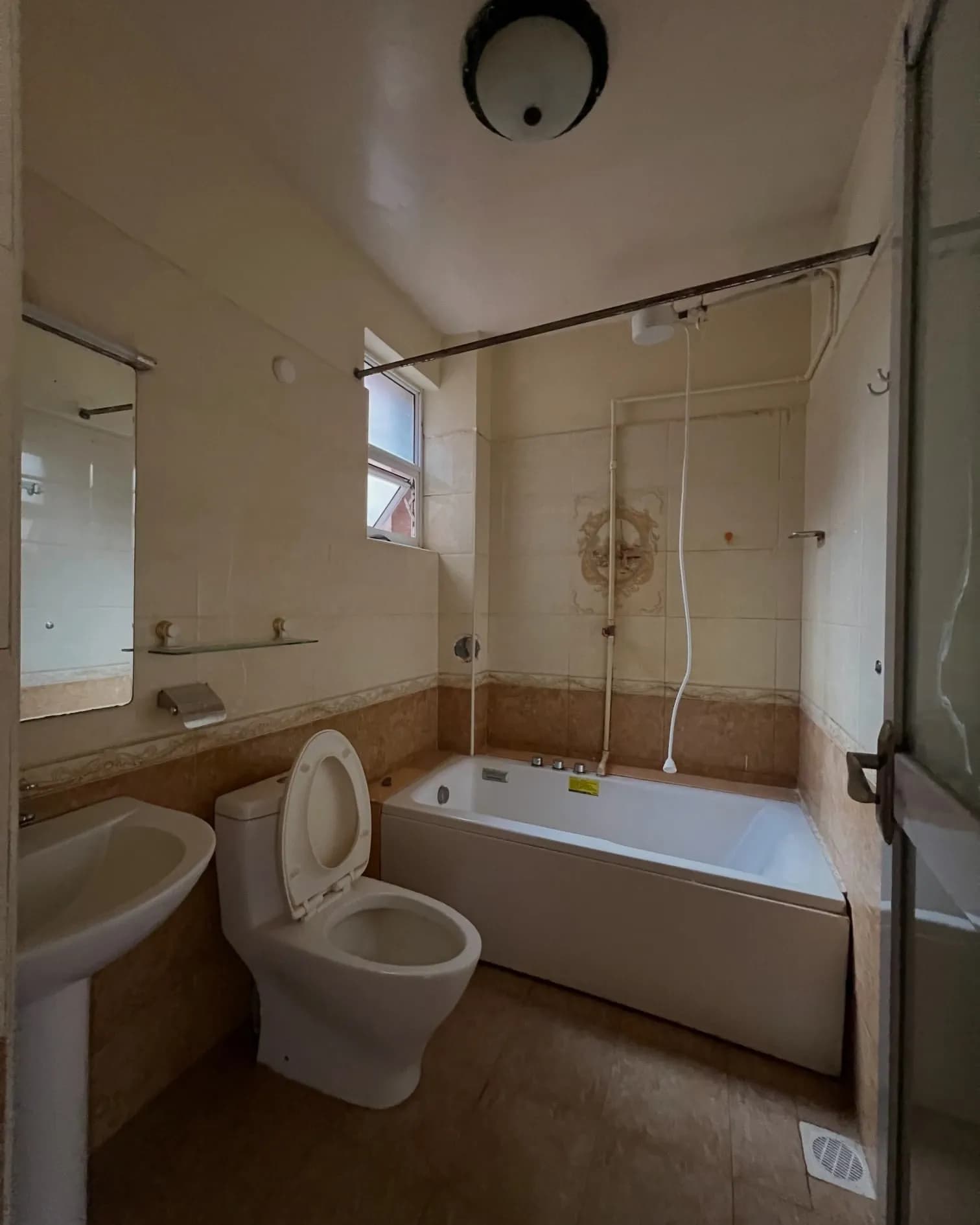 3 Bedroom Apartment/Flat For Rent in LAVINGTON_6