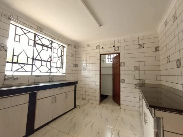 4 Bedroom Maisonette For Rent in Karen_2