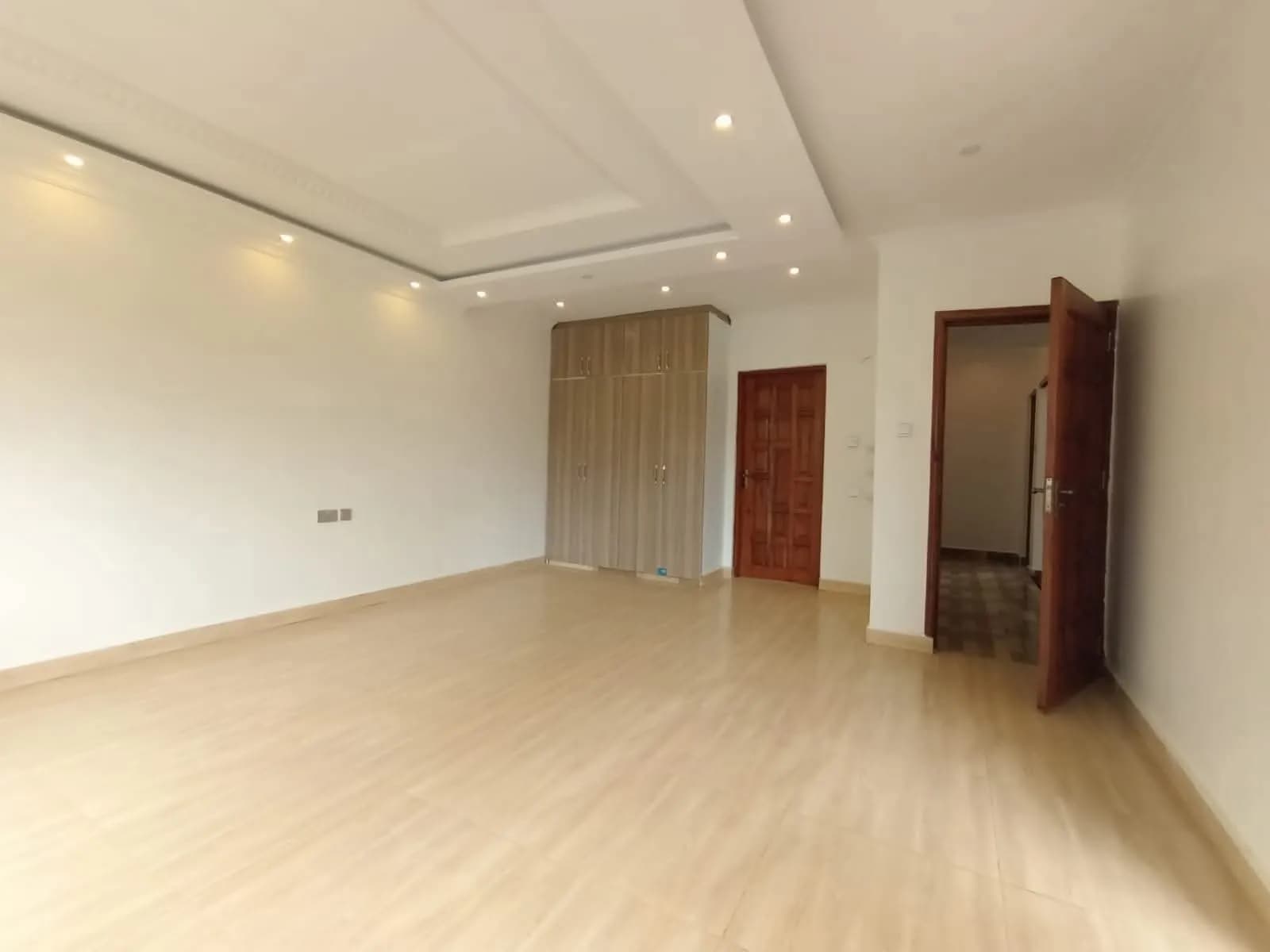 4 Bedroom Maisonette For Rent in Karen_4