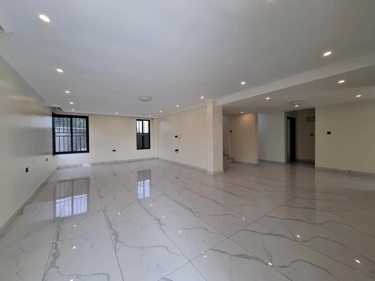 5 Bedroom Maisonette For Rent in Kikuyu_2