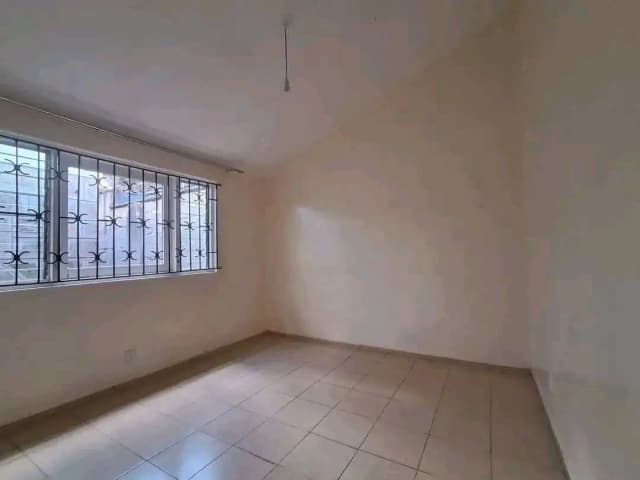 3 Bedroom Bungalow For Rent in Langata_6