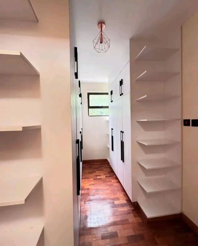 4 Bedroom Townhouse For Rent in Karen_3