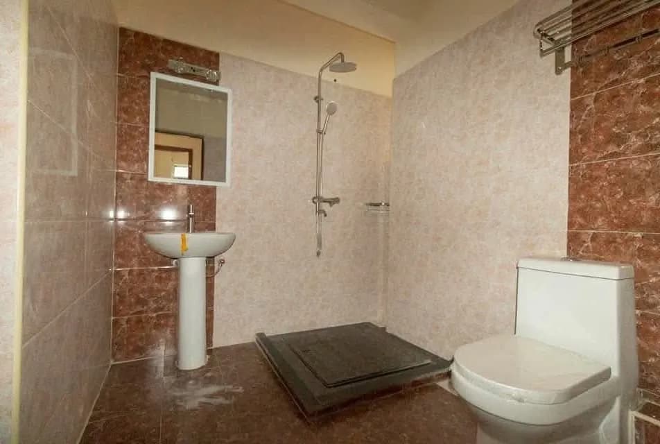 3 Bedroom Apartment/Flat For Rent in LAVINGTON_7