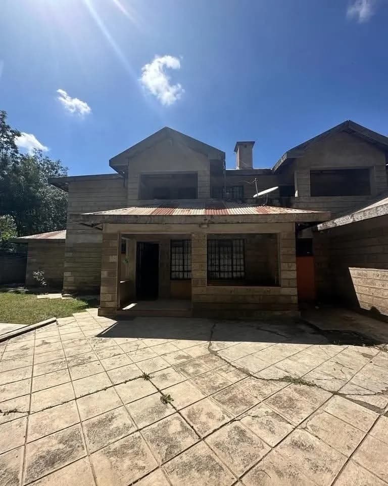 4 Bedroom Maisonette For Sale in Karen_4