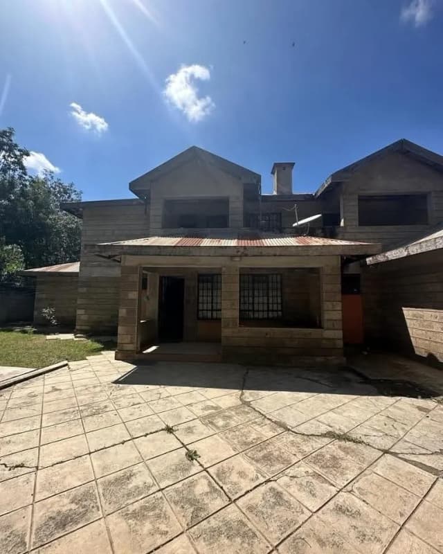 4 Bedroom Maisonette For Sale in Karen_5