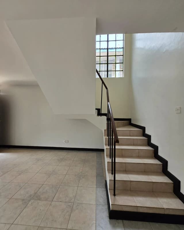 4 Bedroom Maisonette For Rent in South C_2