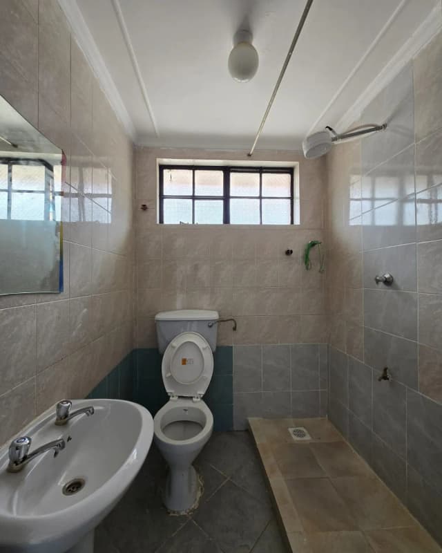 4 Bedroom Maisonette For Rent in South C_9