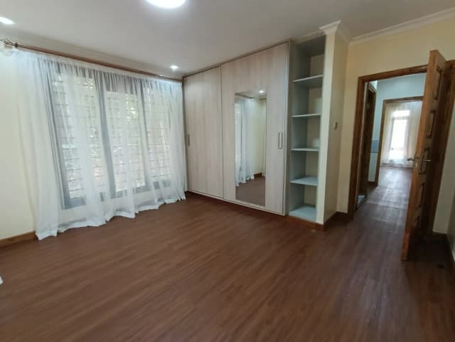 3 Bedroom Bungalow For Rent in Karen_6