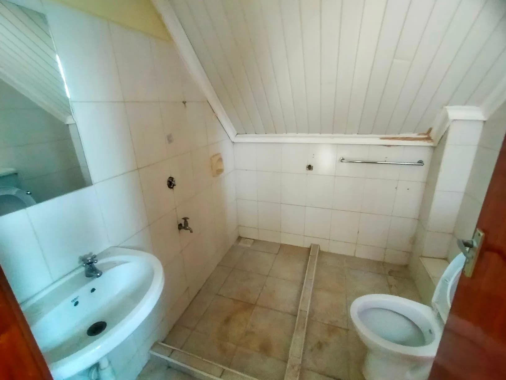 3 Bedroom Apartment/Flat For Rent in Langata_10