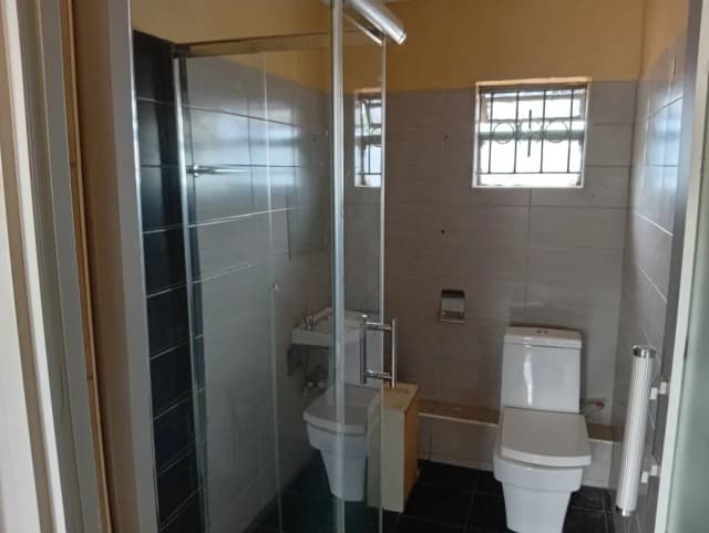 3 Bedroom Maisonette For Rent in Langata_9