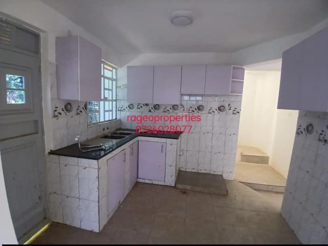 3 Bedroom Maisonette For Rent in Karen_3