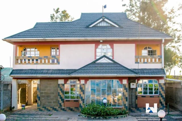 5 Bedroom Maisonette For Sale in Nairobi_1